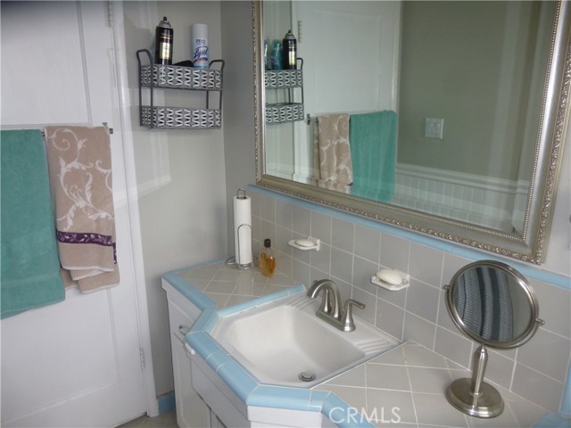 Detail Gallery Image 15 of 45 For 1747 Valencia Ave, San Bernardino,  CA 92404 - 3 Beds | 2 Baths