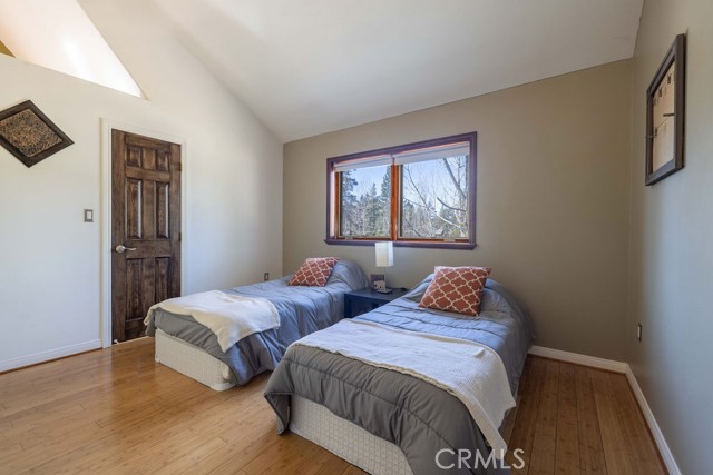 505 Lakewood Lane, Big Bear Lake, CA 92315