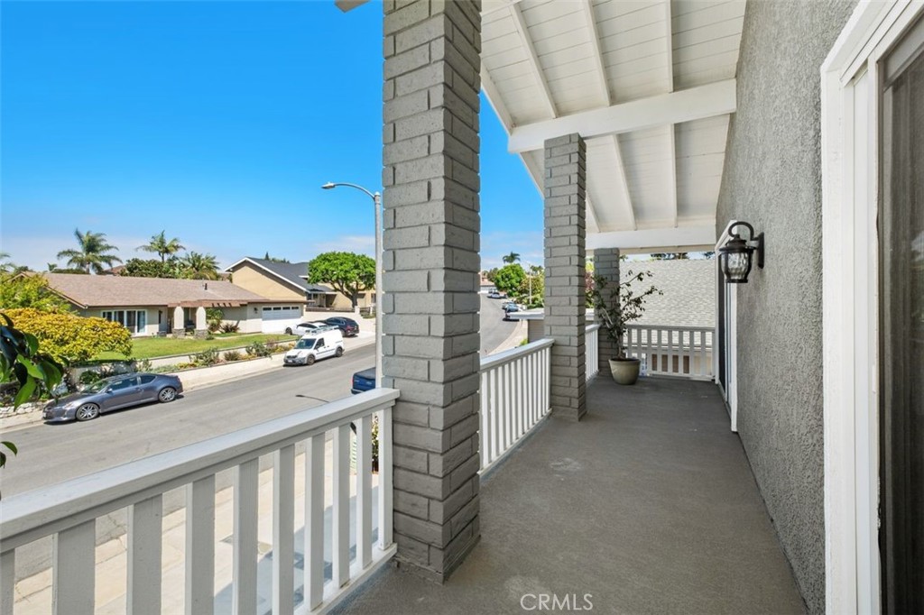 7e837fea 6da8 4b18 9d05 E99c81c35ee9