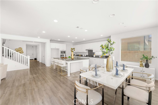 2756 E Wickford Street, Ontario CA: https://media.crmls.org/medias/7e838e3d-aabf-47f2-8adf-b09f7b482de5.jpg