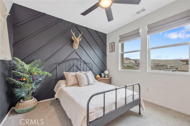 18147 Jupiter Lane, Saugus CA: https://media.crmls.org/medias/7e83f502-d56b-4628-8afc-d5fdab81485f.jpg
