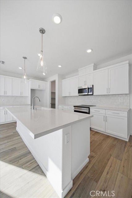 Detail Gallery Image 41 of 44 For 4868 Arroyo Run, Moorpark,  CA 93021 - 4 Beds | 3 Baths