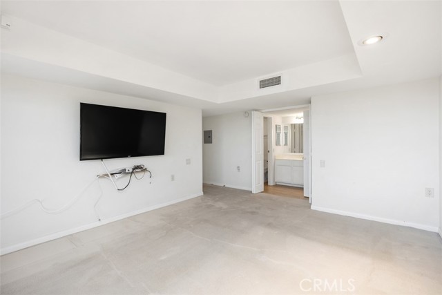 Detail Gallery Image 30 of 54 For 24055 Paseo Del Lago #1303,  Laguna Woods,  CA 92637 - 2 Beds | 2 Baths