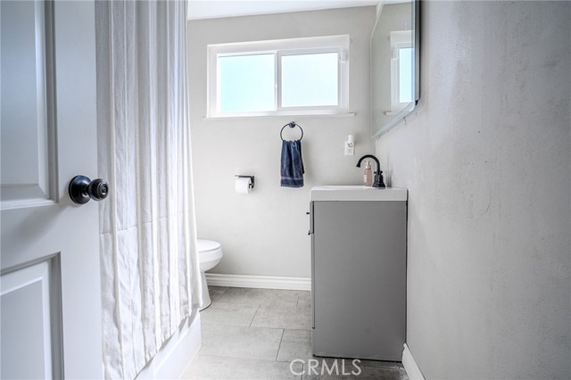 Detail Gallery Image 23 of 60 For 827 S Riverside, Rialto,  CA 92376 - 4 Beds | 2 Baths