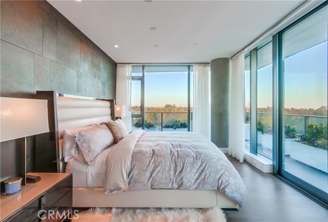 2855 5th Avenue, San Diego CA: https://media.crmls.org/medias/7e87af5c-a329-437a-b75a-16c440c55525.jpg