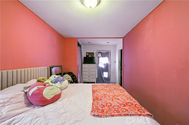 Detail Gallery Image 15 of 22 For 10333 Capistrano Ave, South Gate,  CA 90280 - 2 Beds | 2 Baths