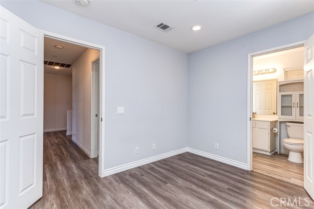 21 Centerstone Circle, Buena Park CA: https://media.crmls.org/medias/7e88b4a7-7dd7-4a02-aafb-dd4c88f7dc26.jpg