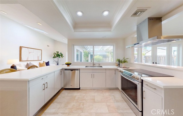 Detail Gallery Image 14 of 30 For 14751 Foxcroft, Tustin,  CA 92780 - 4 Beds | 2 Baths