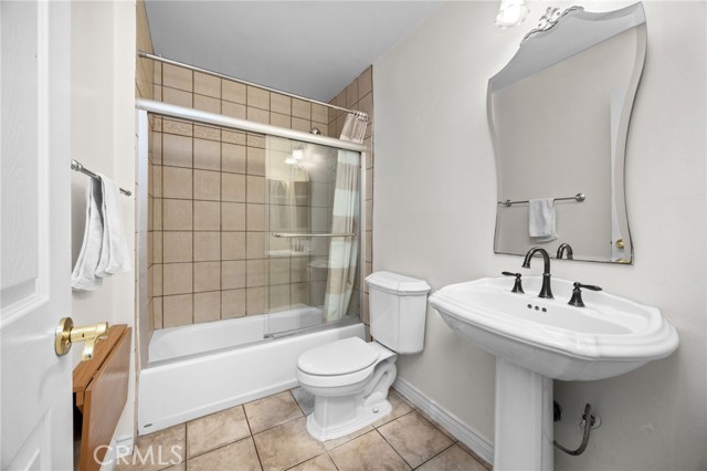 Detail Gallery Image 24 of 40 For 23908 Fernlake, Harbor City,  CA 90710 - 4 Beds | 3 Baths