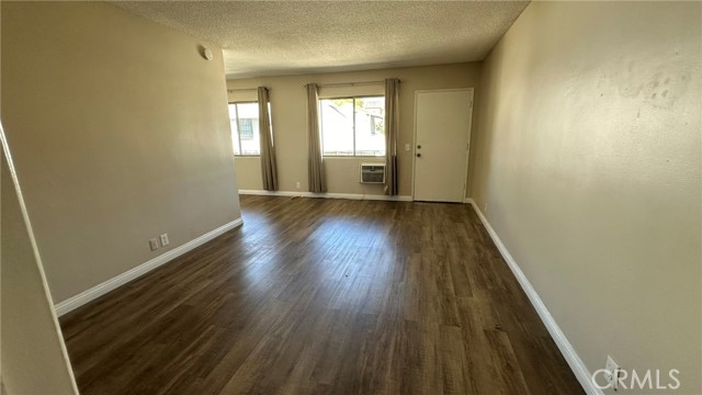 Detail Gallery Image 2 of 10 For 46 N Wilson Ave #8,  Pasadena,  CA 91106 - 1 Beds | 1 Baths