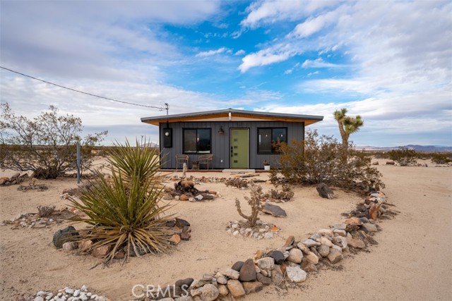 Detail Gallery Image 2 of 32 For 65154 Hoover Rd, Joshua Tree,  CA 92252 - 1 Beds | 1 Baths