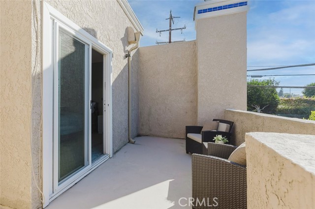 11827 Loma Drive, Whittier CA: https://media.crmls.org/medias/7e8d9fcf-d5fc-41e2-a30e-e977685a3f28.jpg