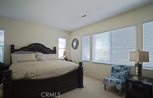 Detail Gallery Image 17 of 34 For 31961 Honeysuckle Cir, Winchester,  CA 92596 - 4 Beds | 3 Baths