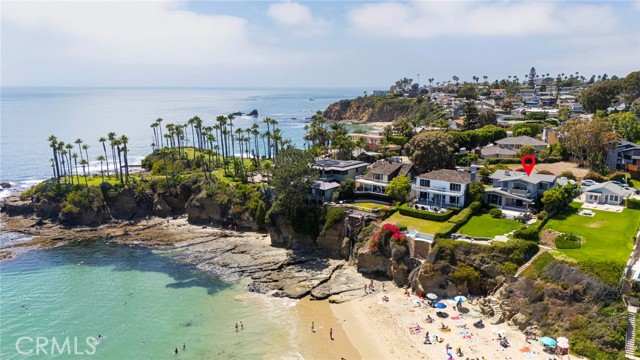 1051 Marine Drive, Laguna Beach CA: https://media.crmls.org/medias/7e8e342c-c4e3-45e5-b6ed-9ca32bf55fa5.jpg