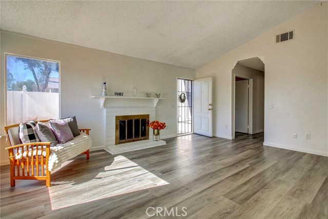 Detail Gallery Image 6 of 25 For 14934 Curry, Moreno Valley,  CA 92553 - 3 Beds | 2 Baths