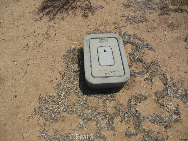 6113 Napa (@ Rainbow), Landers CA: https://media.crmls.org/medias/7e921186-992e-412d-9e18-0127338e2a8e.jpg