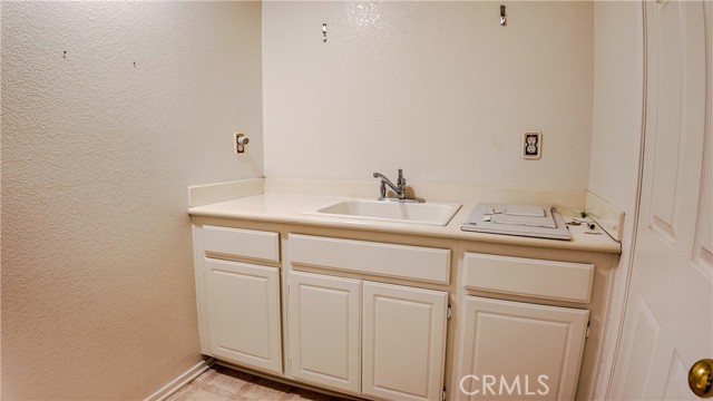 Detail Gallery Image 29 of 42 For 26482 Clydesdale Ln, Moreno Valley,  CA 92555 - 4 Beds | 2/1 Baths