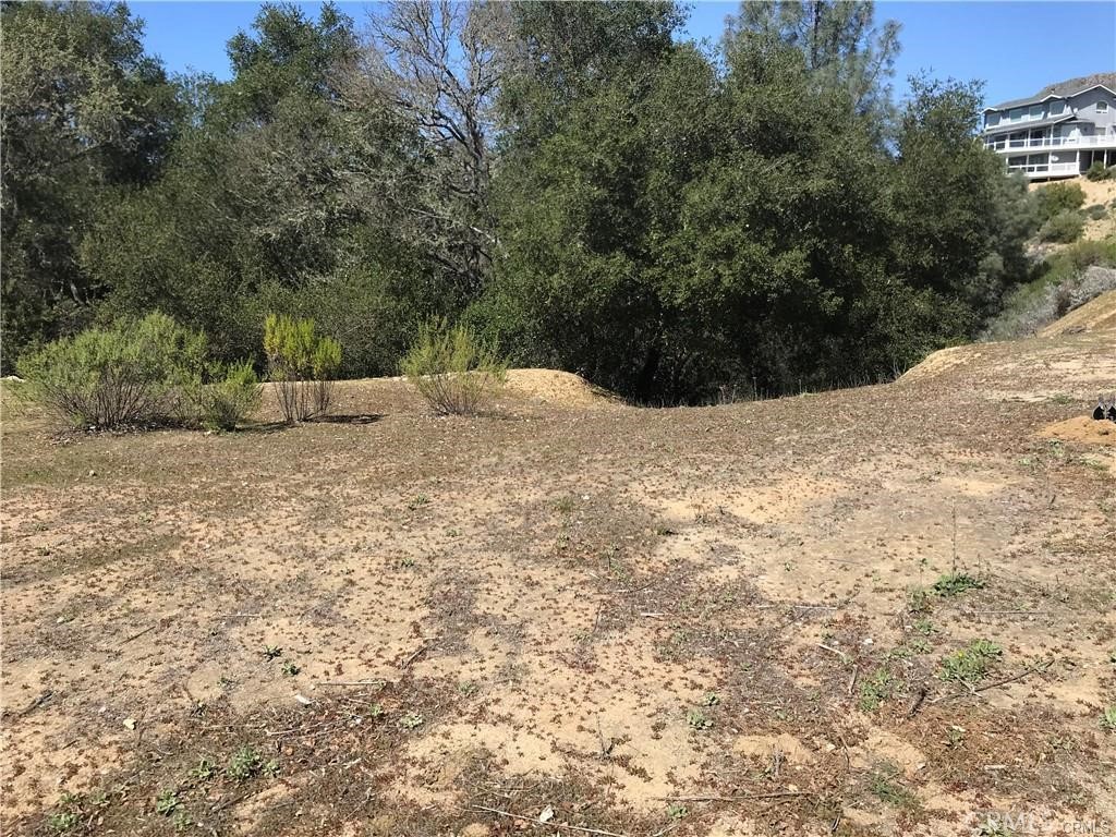 2547 Shoreline Road