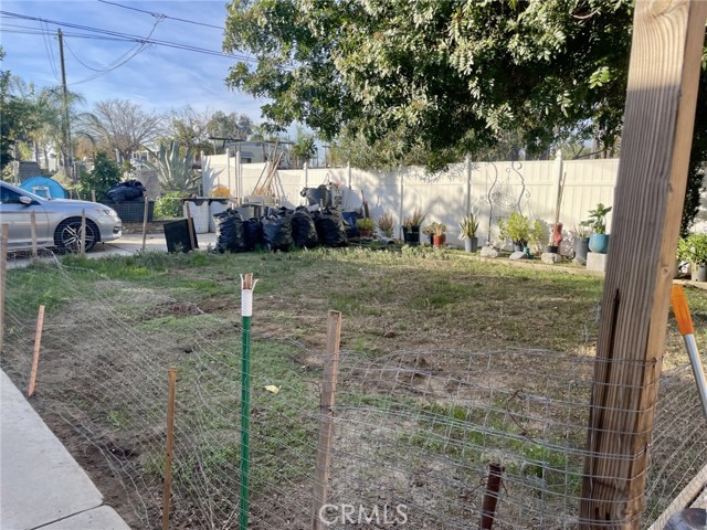 Detail Gallery Image 10 of 14 For 25814 Homeland, Homeland,  CA 92548 - 3 Beds | 2 Baths