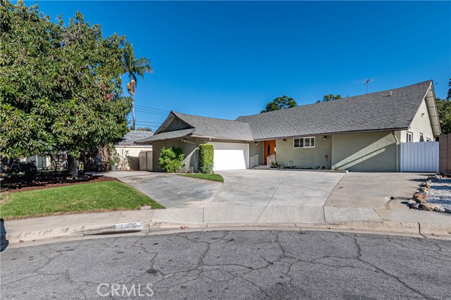 14015 Emory Dr, Whittier, CA 90605