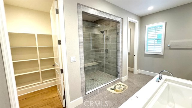 116 Joshua Tree, Irvine CA: https://media.crmls.org/medias/7e94fab9-0612-47d4-a9f9-92d1dd5e81b0.jpg