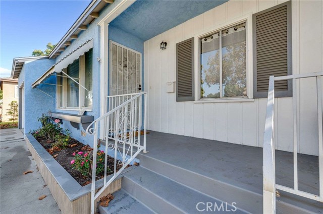 Detail Gallery Image 4 of 30 For 5732 Graywood Ave, Lakewood,  CA 90712 - 2 Beds | 1 Baths