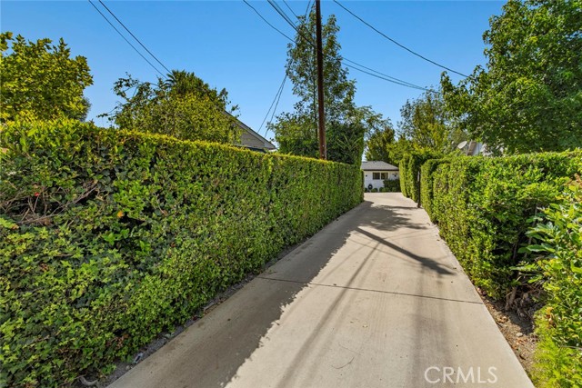 Detail Gallery Image 13 of 13 For 7153 Helmsdale Cir, West Hills,  CA 91307 - 4 Beds | 3 Baths