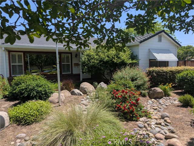 Detail Gallery Image 2 of 53 For 142 S Lassen St, Willows,  CA 95988 - 3 Beds | 3 Baths