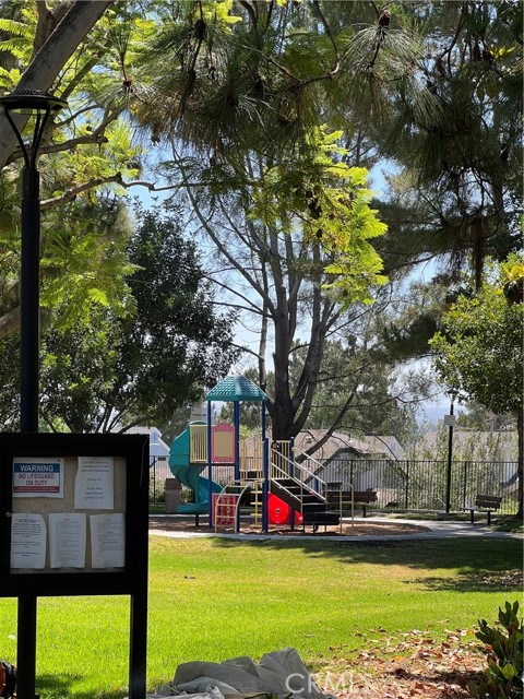 7 ELMBROOK, Aliso Viejo CA: https://media.crmls.org/medias/7e980f7d-162f-465b-b86d-3ef62d592217.jpg