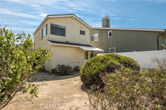 1257 10th Street, Hermosa Beach, California 90254, 3 Bedrooms Bedrooms, ,1 BathroomBathrooms,Residential,Sold,10th,PV21201232