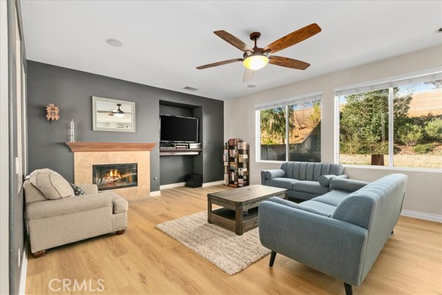 Detail Gallery Image 8 of 47 For 36554 Torrey Pines, Beaumont,  CA 92223 - 3 Beds | 2/1 Baths