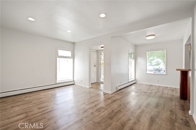 Detail Gallery Image 3 of 19 For 1320 23rd, Street, Manhattan Beach,  CA 90266 - 3 Beds | 2 Baths