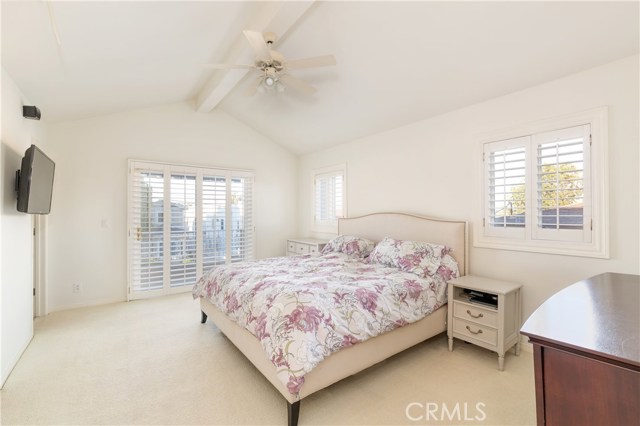 1930 Gates Avenue, Redondo Beach, California 90278, 4 Bedrooms Bedrooms, ,2 BathroomsBathrooms,Residential,Sold,Gates,SB17239124