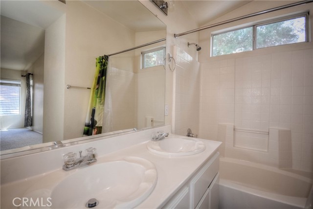 Detail Gallery Image 20 of 31 For 554 Pointe Vista Ct, Corona,  CA 92881 - 3 Beds | 2/1 Baths