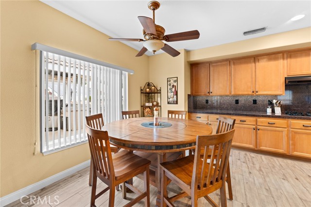 Detail Gallery Image 29 of 75 For 38256 Wild Poppy, Yucaipa,  CA 92399 - 4 Beds | 3 Baths