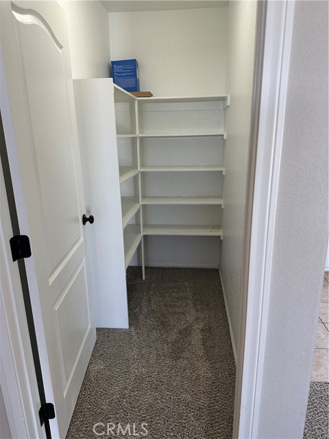 Detail Gallery Image 10 of 22 For 32776 Zircon Rd, Lucerne Valley,  CA 92356 - 3 Beds | 2 Baths