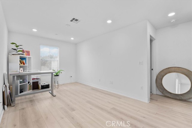 Detail Gallery Image 29 of 50 For 2335 Powell Dr, Rialto,  CA 92377 - 3 Beds | 2/1 Baths