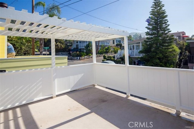 31612 Santa Rosa Drive, Laguna Beach CA: https://media.crmls.org/medias/7e9a910c-7fd3-4f3d-bdfc-eaa014390479.jpg