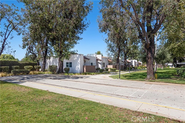 17572 Vandenberg LN Unit: 01