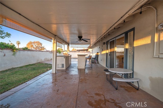 Detail Gallery Image 21 of 32 For 9945 Walnut Grove Ave, Riverside,  CA 92503 - 3 Beds | 2 Baths