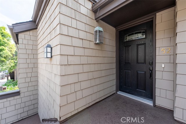 Detail Gallery Image 4 of 23 For 52 Sea Pine, Newport Beach,  CA 92660 - 2 Beds | 2 Baths