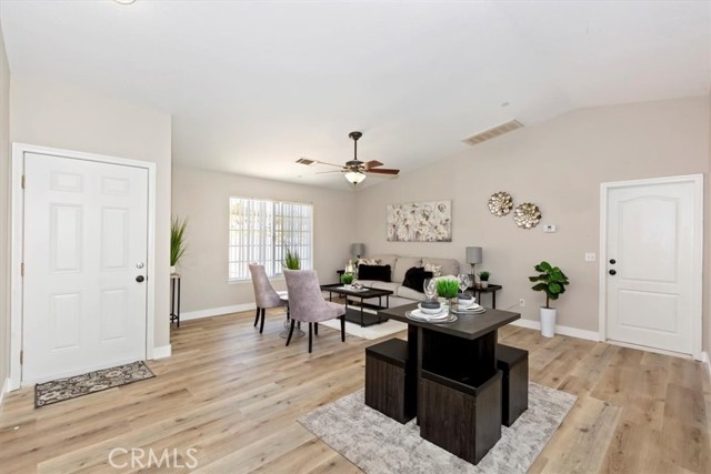 32776 Zircon Road, Lucerne Valley CA: https://media.crmls.org/medias/7e9feae1-b9f3-44c7-b853-8348b2123612.jpg