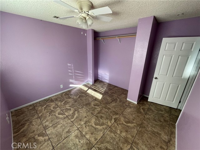 Detail Gallery Image 13 of 35 For 7928 Oakwood Ave, Hesperia,  CA 92345 - 3 Beds | 2 Baths