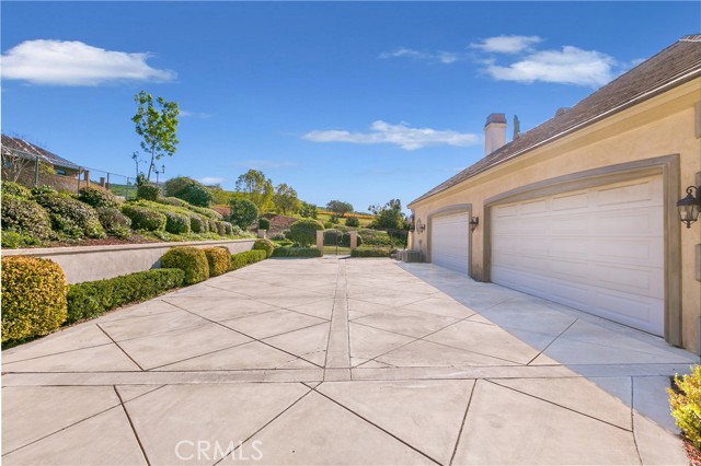 Image 13 of 67 For 7280 Brandon Court