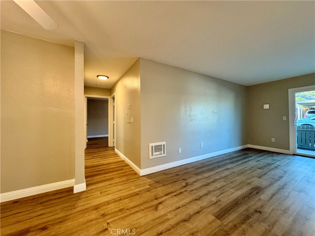 432 Edgehill - photo 7