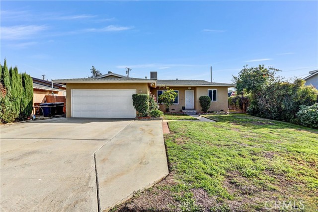 Detail Gallery Image 2 of 36 For 346 N Nantes, La Puente,  CA 91744 - 3 Beds | 3 Baths