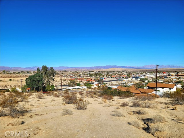 Detail Gallery Image 3 of 10 For 73289 Twentynine Palms, Twentynine Palms,  CA 92277 - – Beds | – Baths