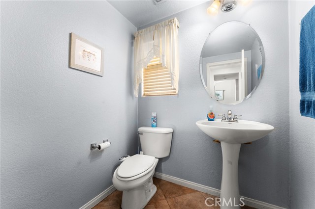 1447 White Cloud Lane, Beaumont CA: https://media.crmls.org/medias/7ea2b8ad-21b5-43a6-951a-cb0b8baf256b.jpg