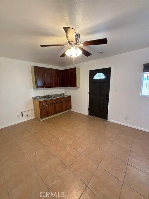 Detail Gallery Image 3 of 6 For 84053 Manila Ave #2,  Indio,  CA 92201 - 1 Beds | 1 Baths