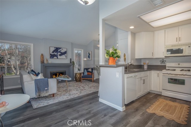 Detail Gallery Image 13 of 40 For 153 Cinnamon Teal, Aliso Viejo,  CA 92656 - 2 Beds | 2 Baths